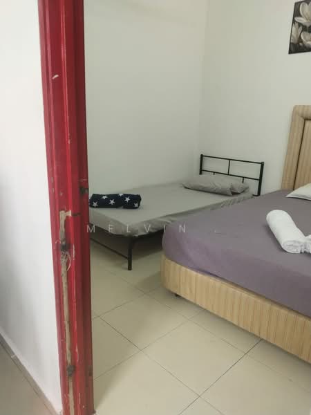 Rumah Bandar untuk Disewa di Taman Balakong Jaya (Balakong) - Melvin . - Bedroom - PropertyGuru.com.my