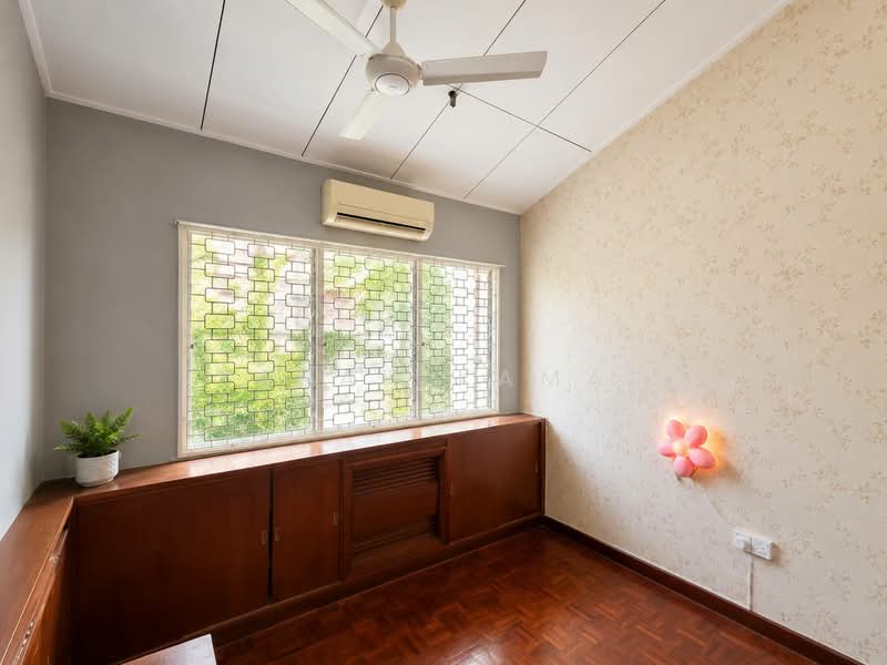 2-storey Terraced House for Sale in Taman Zooview (Ulu Kelang) - Farah Kamal - PropertyGuru.com.my