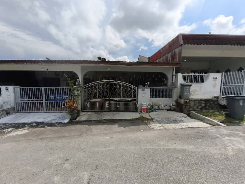 Rumah Teres 2 Tingkat untuk Dijual di Taman Permai (Seremban) - Daniel Yong - Exterior - PropertyGuru.com.my