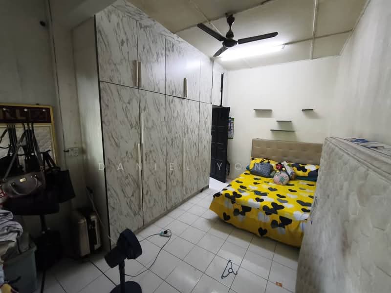 Rumah Teres 2 Tingkat untuk Dijual di Taman Permai (Seremban) - Daniel Yong - Bedroom - PropertyGuru.com.my