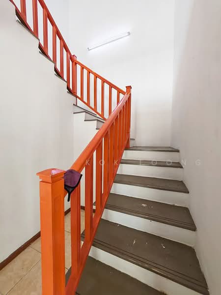 Semi-Detached House for Sale in Seri Kembangan (Selangor) - Chow Kok Toong - Corridor - PropertyGuru.com.my