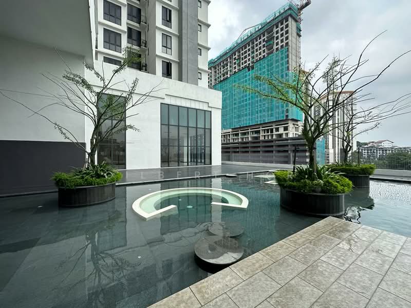 Servis Apartment untuk Disewa di Lexa Residence @ The Quartz WM - Gilbert Hor - Exterior - PropertyGuru.com.my