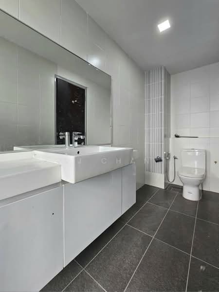 Service Residence for Rent at V@SUMMERPLACE - SJ CHAN - Bathroom - PropertyGuru.com.my