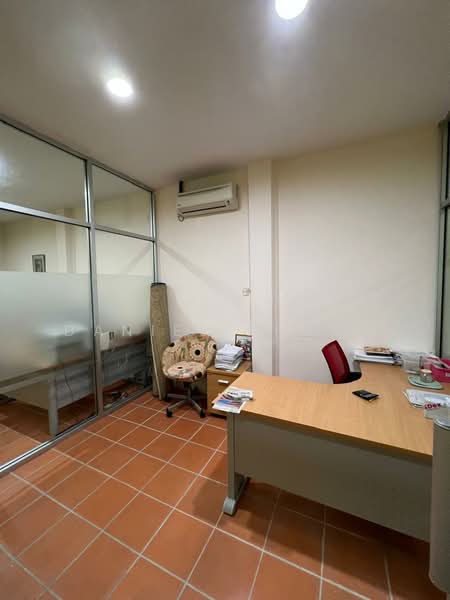 Shop / Office for Rent in George Town (Penang) - Daniel Phang - Study - PropertyGuru.com.my