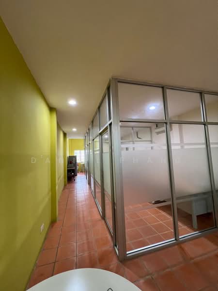 Shop / Office for Rent in George Town (Penang) - Daniel Phang - Corridor - PropertyGuru.com.my