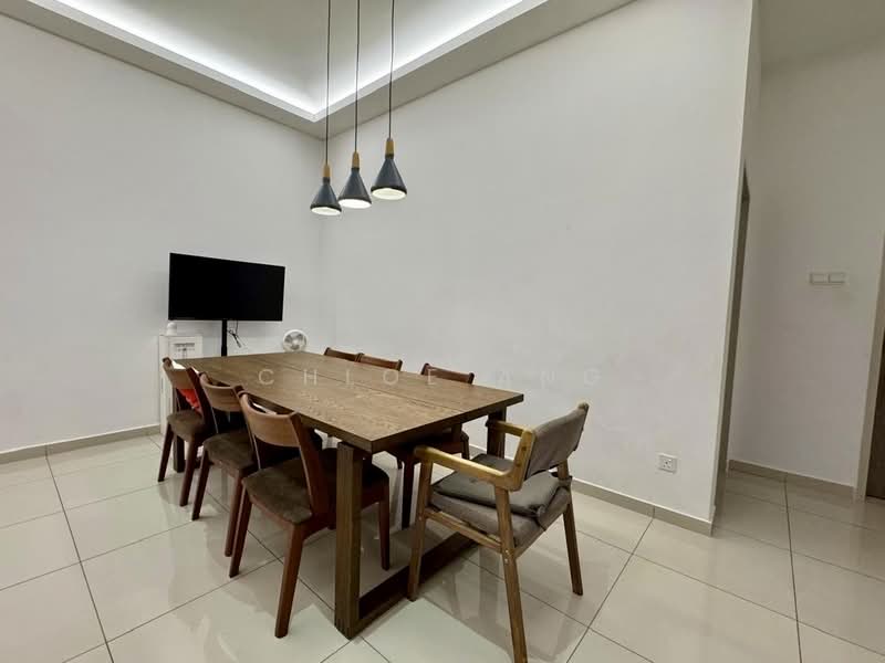 Kondominium untuk Dijual di Prominence - Chloe Ang - Dining Room - PropertyGuru.com.my