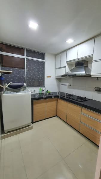 Condominium for Sale at Nilam Puri - Shahidan Ismail - Kitchen - PropertyGuru.com.my