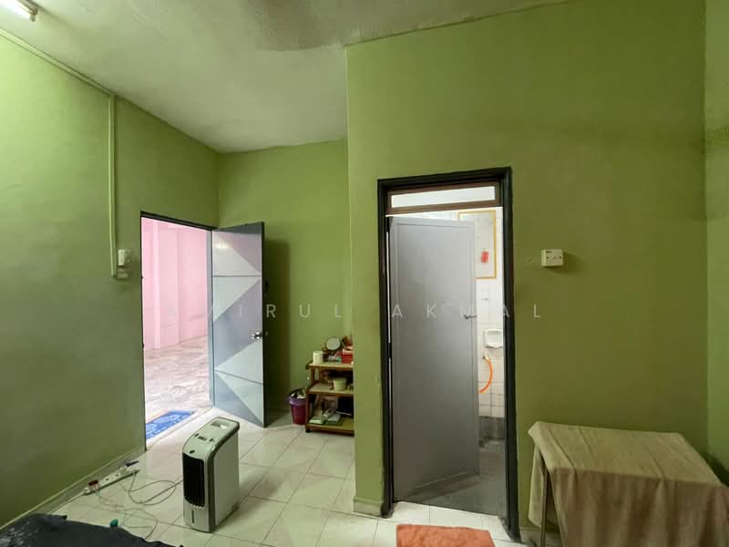 Apartment for Sale at Taman Kinrara Section 2 Apartment - Amirul Akmal - Interior - PropertyGuru.com.my