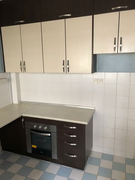 Pangsapuri untuk Dijual di Seri Puri - Yi Jun Cham - Kitchen - PropertyGuru.com.my