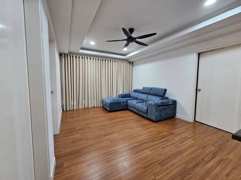 Rumah Teres 2 Tingkat untuk Dijual di Senawang (Negeri Sembilan) - Edmizi Othman - Living Room - PropertyGuru.com.my
