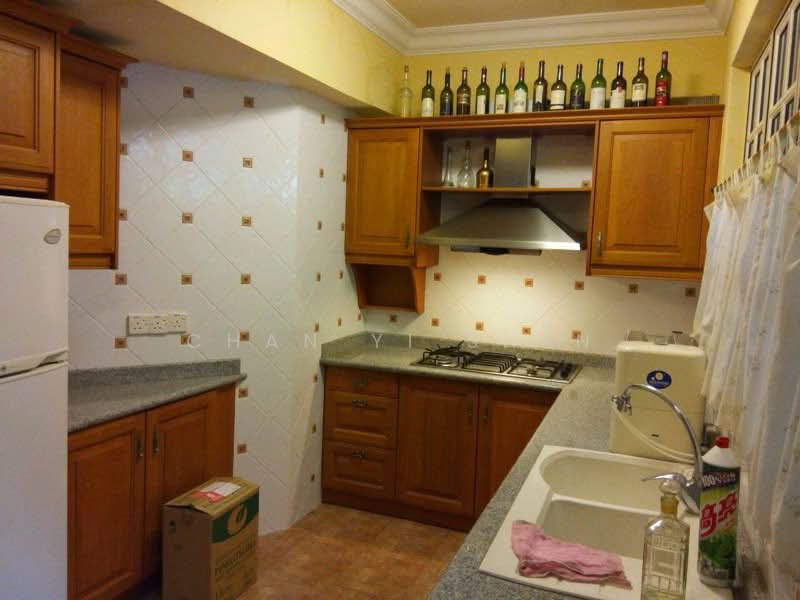 Rumah Berkembar untuk Dijual di Pulau Tikus (Penang) - Chan Yi Shen - Kitchen - PropertyGuru.com.my