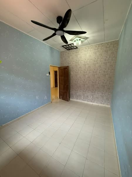 Rumah Teres 2-Tingkat untuk Dijual di Ulu Tiram (Johor) - Karl Lim - Interior - PropertyGuru.com.my