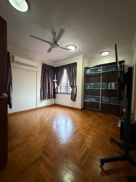 Cluster House for Sale in Taman Gaya (Ulu Tiram) - Eric Tan - PropertyGuru.com.my