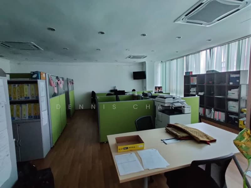 Terrace Factory for Sale in Kawasan Perindustrian Bukit Serdang (Seri Kembangan) - Dennis Chang - Interior - PropertyGuru.com.my