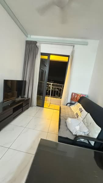 Kediaman Servis untuk Disewa di Equine Residence - Alvin Sow - Living Room - PropertyGuru.com.my