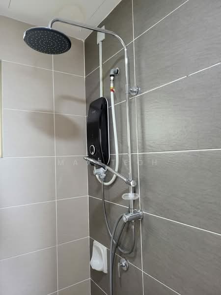 Condominium for Sale at Skyvilla @ D'Island - Max Teoh - Bathroom - PropertyGuru.com.my
