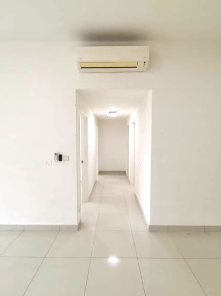 Service Residence for Sale at 8 Kinrara - Mak Oliver - Corridor - PropertyGuru.com.my