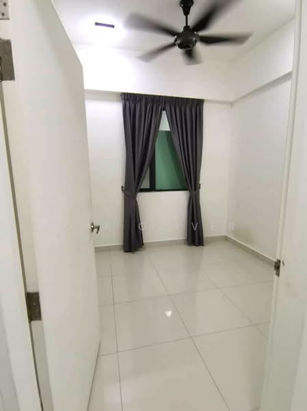 Service Residence for Sale at 8 Kinrara - Mak Oliver - Interior - PropertyGuru.com.my
