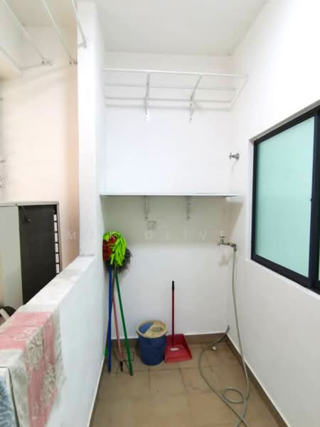 Service Residence for Sale at 8 Kinrara - Mak Oliver - Interior - PropertyGuru.com.my