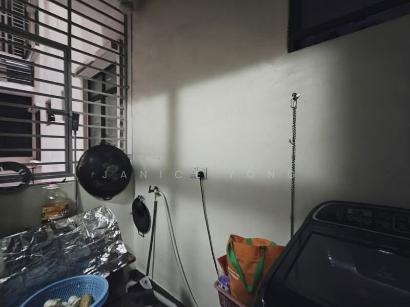 Servis Apartment untuk Dijual di Jentayu Residensi @ Tampoi - Janice Yong - Interior - PropertyGuru.com.my