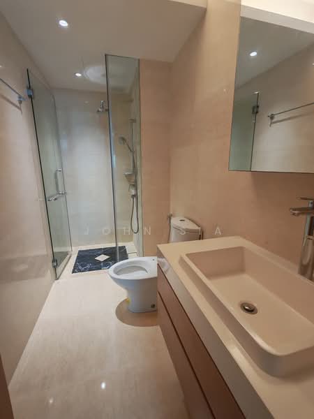 Service Residence for Rent at Pinetree Marina & Resort - John Sia - Bathroom - PropertyGuru.com.my