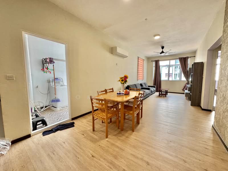 Apartment for Rent at Residensi Bintawa Riverfront (PR1MA @ Bintawa Riverfront) - Thomas Tong - Living Room - PropertyGuru.com.my