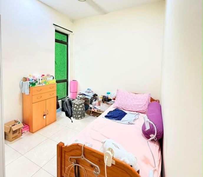 2-storey Terraced House for Sale in Taman Laguna (Johor Bahru) - Ace Tan - Bedroom - PropertyGuru.com.my