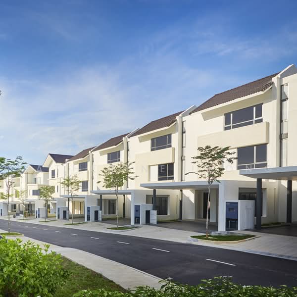 3-storey Terraced House for Rent in Tamansari (Rawang) - Katherine Leong - Exterior - PropertyGuru.com.my