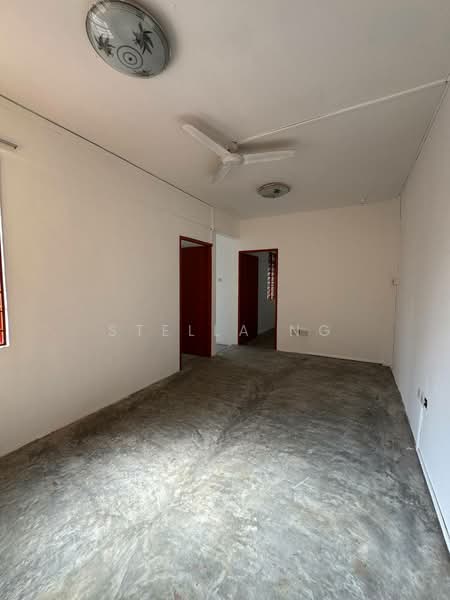 Flat for Sale at Pangsapuri Jentayu @ Kangkar Pulai - Stella Ng - Interior - PropertyGuru.com.my