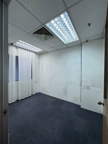 Pejabat untuk Disewa di KLCC (KL City Centre) - Dennix Chin - Interior - PropertyGuru.com.my