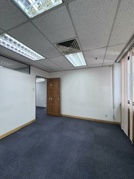 Pejabat untuk Disewa di KLCC (KL City Centre) - Dennix Chin - Interior - PropertyGuru.com.my