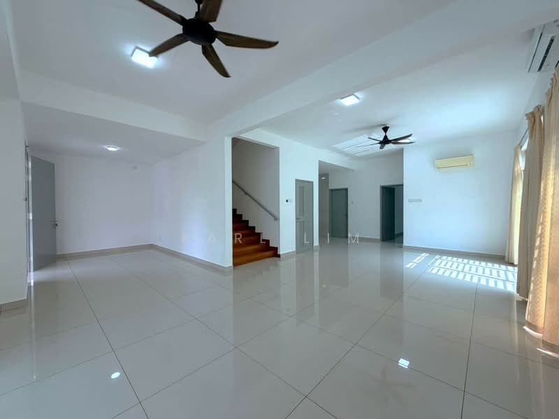 Rumah Berkembar untuk Dijual di Taman Nusa Idaman (Iskandar Puteri (Nusajaya)) - Karl Lim - Living Room - PropertyGuru.com.my