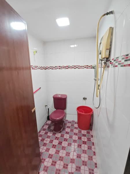 2-storey Terraced House for Sale in Saujana Puchong (Puchong) - Evan Goh - Bathroom - PropertyGuru.com.my
