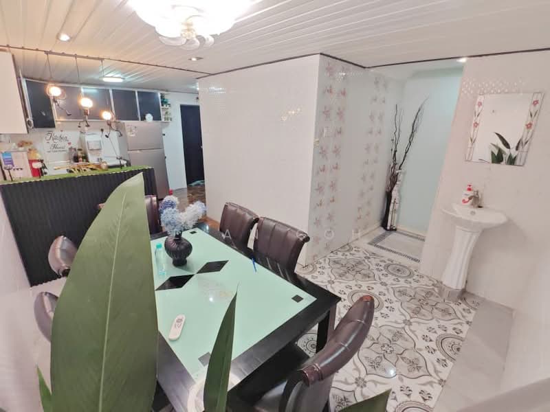 2-storey Terraced House for Sale in Saujana Puchong (Puchong) - Evan Goh - Kitchen - PropertyGuru.com.my