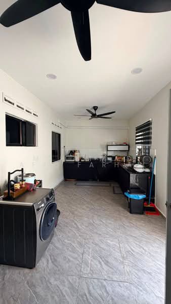 Rumah Berkembar untuk Dijual di Taman Delima 2 (Tebrau) - MUHAMMAD AFIQ FARHAN - Kitchen - PropertyGuru.com.my