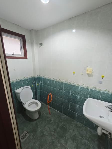 Rumah Teres 2 Tingkat untuk Dijual di Taman Midah (Cheras) - Frankie Ong - Bathroom - PropertyGuru.com.my
