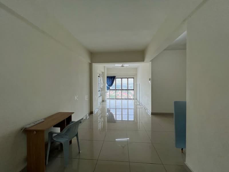 Kondominium untuk Dijual di Park 51 Residency - Key Ling - Living Room - PropertyGuru.com.my