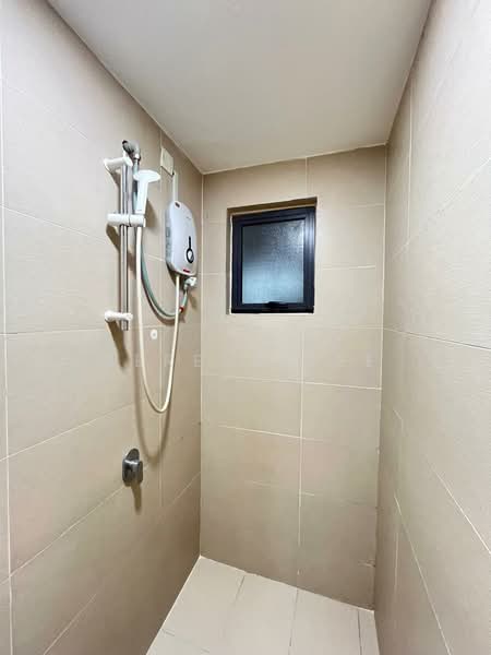 Servis Apartment untuk Disewa di Maisson - Serena Lee - Bathroom - PropertyGuru.com.my