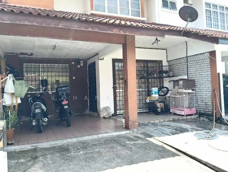 2-storey Terraced House for Sale in Desa Coalfields (Sungai Buloh) - Rohana Ishak - Exterior - PropertyGuru.com.my