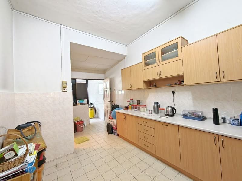 Rumah Teres 2 Tingkat untuk Dijual di Taman Ipoh Timur (Ipoh) - Marcus Seng - Kitchen - PropertyGuru.com.my