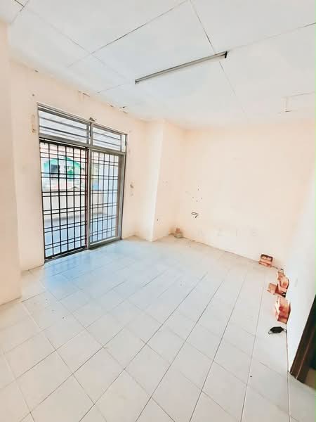 Rumah Teres 2-Tingkat untuk Dijual di Taman Scientex Kulai (Sedenak) - ALHAFIZ AZIS - Interior - PropertyGuru.com.my
