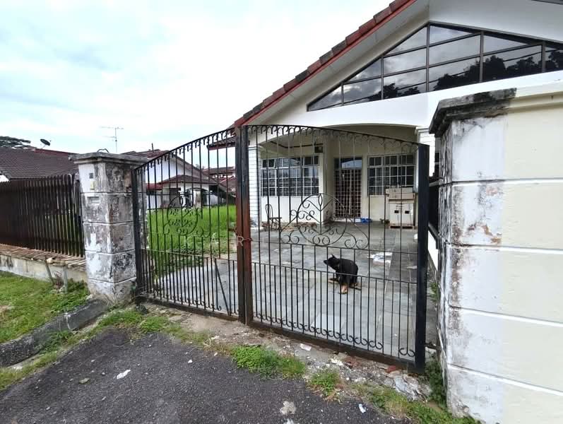 Rumah Teres 1-Tingkat untuk Dijual di Taman Sutera (Johor Bahru) - Karl Lim - Exterior - PropertyGuru.com.my