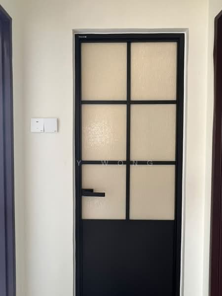 Kondominium untuk Disewa di Casa Idaman - YY Wong - Entrance - PropertyGuru.com.my
