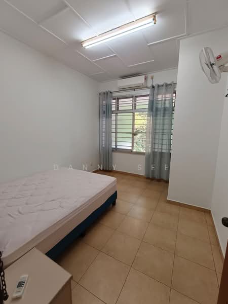 Rumah Teres 2-Tingkat untuk Dijual di Taman Pelangi (Johor Bahru) - Danny See - Bedroom - PropertyGuru.com.my