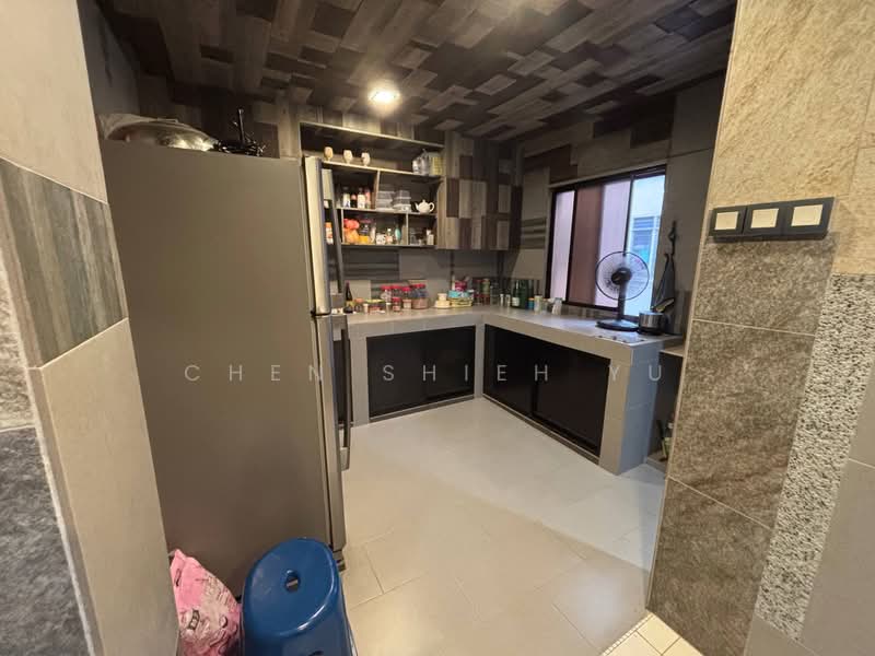 Apartment for Sale at Sri Awana Townhouse - Chen Shieh Yu - Kitchen - PropertyGuru.com.my