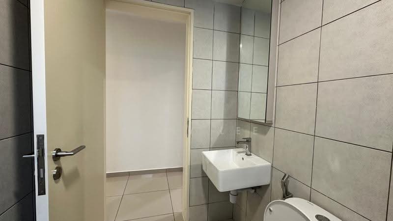 Kediaman Servis untuk Disewa di D'Cosmos Residences - Kelly Lee - PropertyGuru.com.my