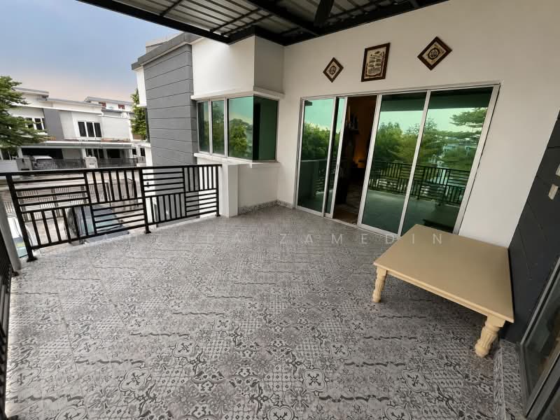 Rumah Teres 2-Tingkat untuk Dijual di Alam Impian (Shah Alam) - Adzura Zamedin - Balcony - PropertyGuru.com.my