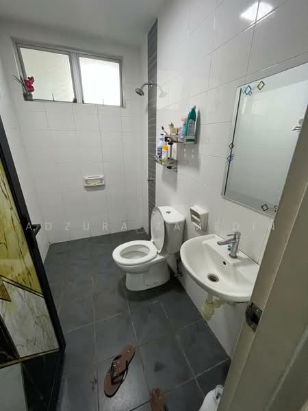 Rumah Teres 2-Tingkat untuk Dijual di Alam Impian (Shah Alam) - Adzura Zamedin - Bathroom - PropertyGuru.com.my