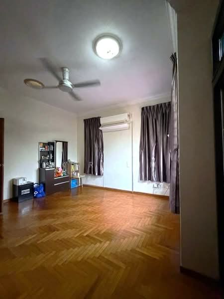 Cluster House for Sale in Taman Gaya (Ulu Tiram) - Karl Lim - Interior - PropertyGuru.com.my