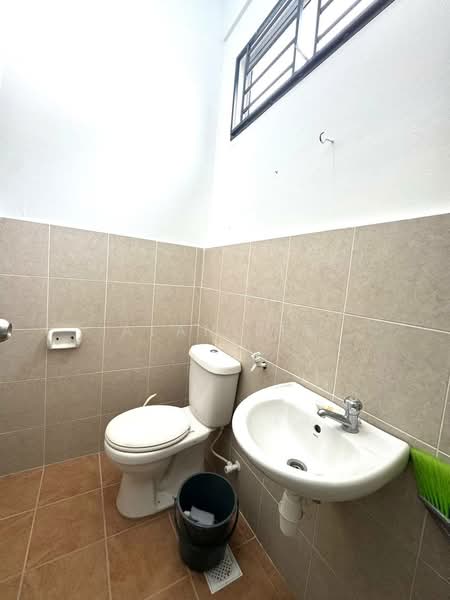 Rumah Teres 2.5-Tingkat untuk Dijual di Skudai (Johor) - Alan Lee - Bathroom - PropertyGuru.com.my